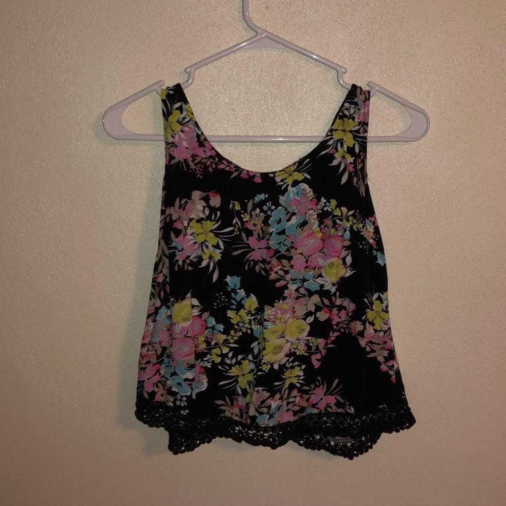 Floral tank